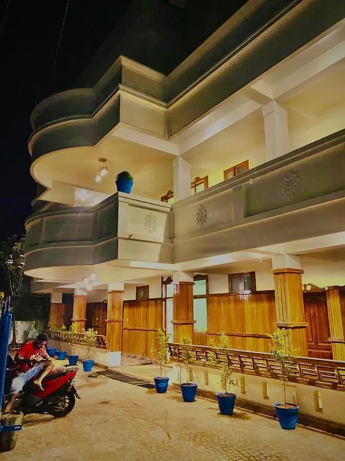 Hellovarkala Beach Resort