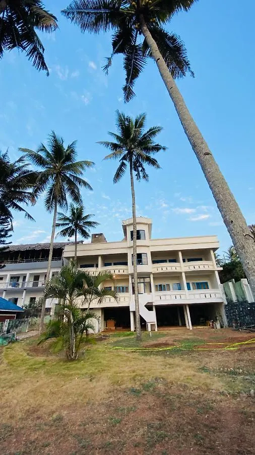 Hellovarkala Beach Resort
